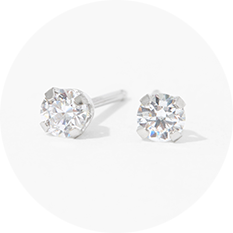 traditional genuine diamond studs